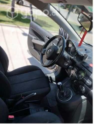 Mazda 2 2013