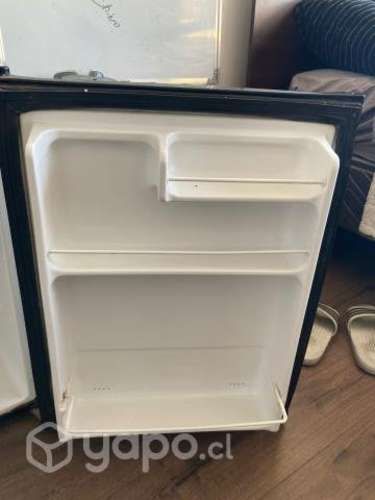 Mini Refrigerador (General Electri)