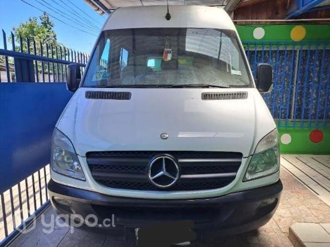 Vendo transporte escolar