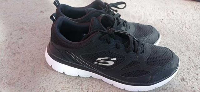 Zapatilla Skechers
