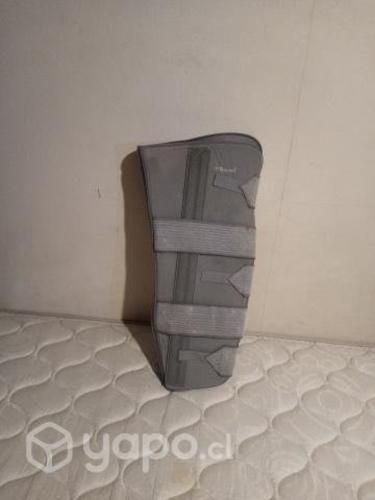 Inmovilizador de rodilla largo