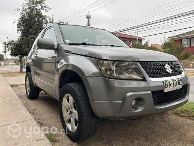 Suzuki grand vitara 2010
