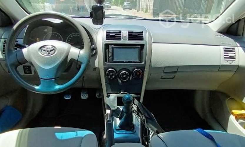 Vendo toyota corolla 2010