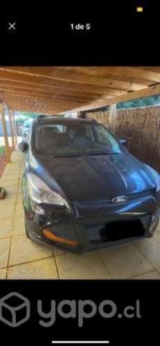 Camioneta Ford Escape 2015, Americana