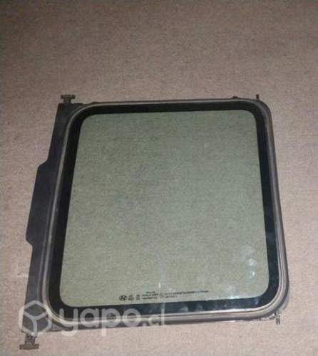 Ventana furgón HYUNDAI H1