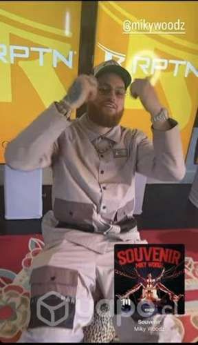 Chaqueta jordan x paris talla L