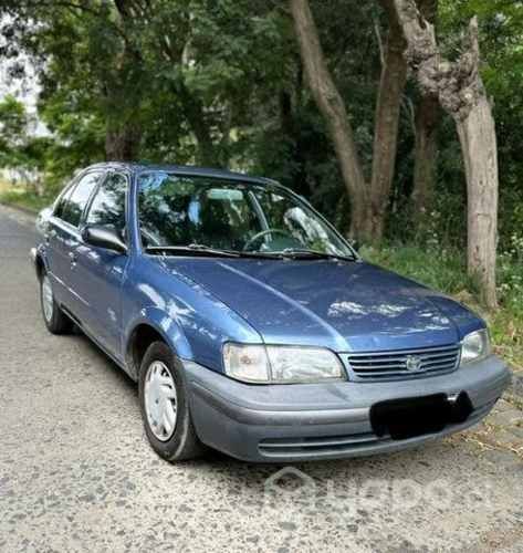 Toyota tercer 1999 al día y transferible