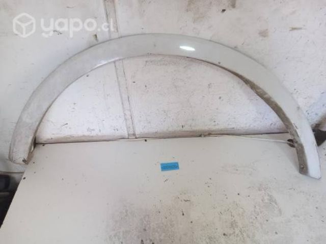 Moldura Pasa Rueda Del der Ford F150 5.0 Lariat