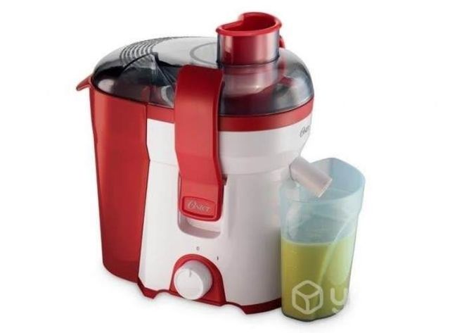 Extractor Jugo Centrifugo marca Oster