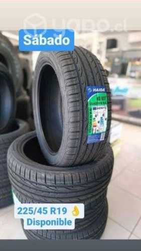 Neuma 225/45 ZR19 HT lineal Haida