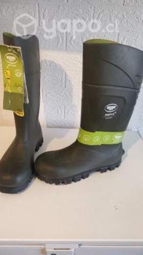 Botas BEKINA nuevas