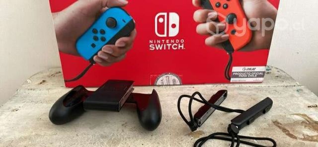 Consola Nintendo switch neón