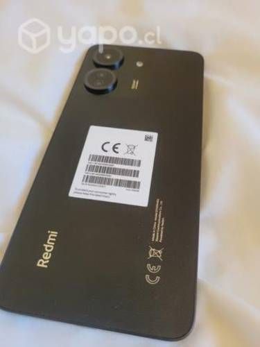 Celular Xiaomi Redmi 13c (Prácticamente nuevo)