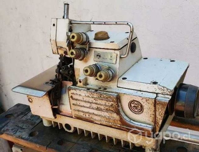 Maquina de coser overlock industrial