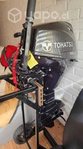 Motor Tohatsu 20HP 4tiempos con rodaje
