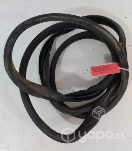 Goma Carroceria Pta del izq (FR31065) Ranger 2019