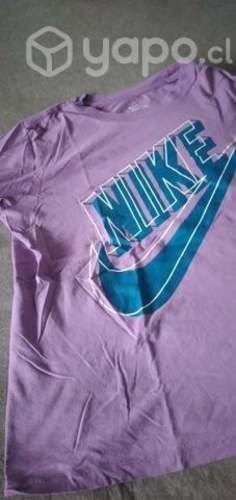 Polera nike unisex talla L de niño
