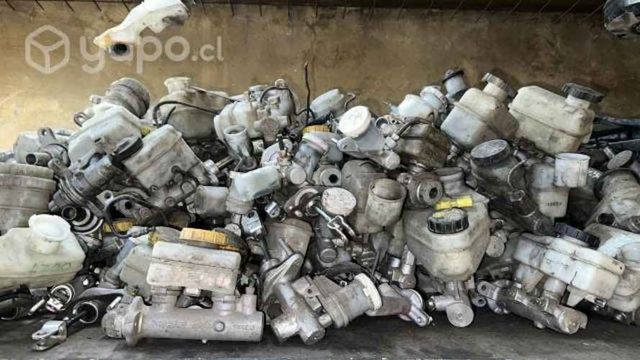 Bomba de embrague Mazda 3 2013 A