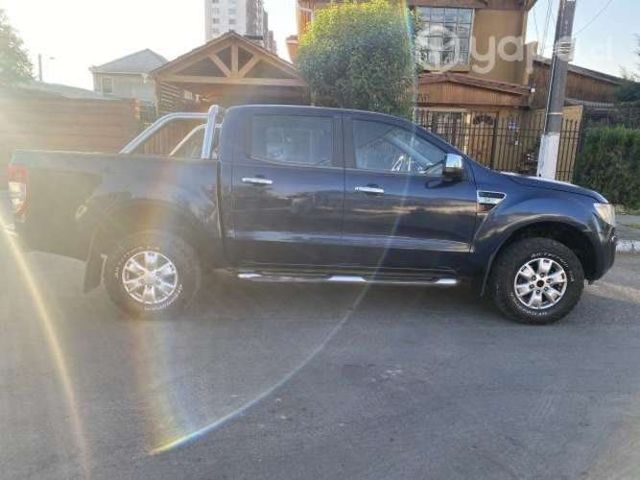 Venta Ford Ranger 4x2 XLT Diesel 3.2 2014