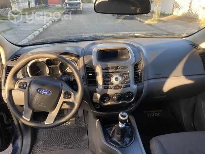 Venta Ford Ranger 4x2 XLT Diesel 3.2 2014