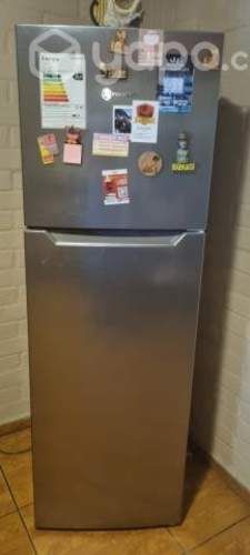 Refrigerador mademsa