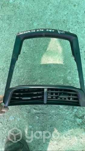 Rejilla de aire Chevrolet Aveo 2021