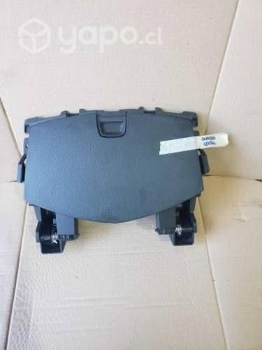 Guantera central tracker 1.8 2017