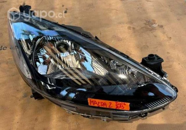 Optico derecho mazda 