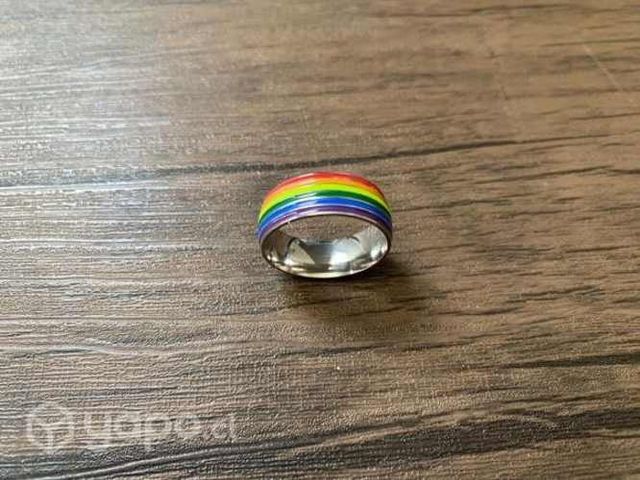 Anillo de arcoíris / LGBT