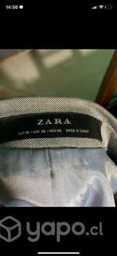 Terno gris Zara
