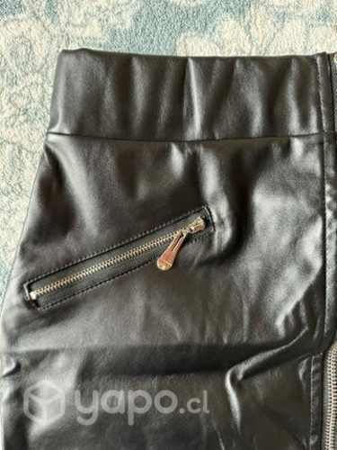 Falda talla M con cierre