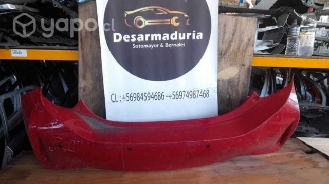 Parachoque Prius C 3.0