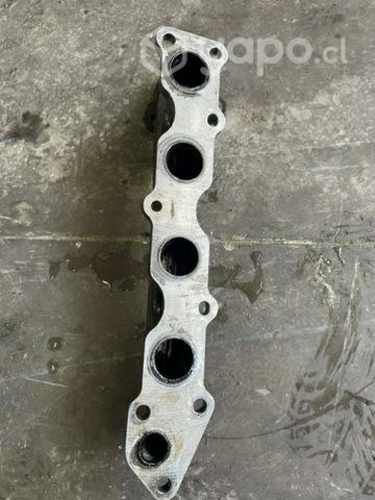 Multiple de escape Mitsubishi l200 2.4