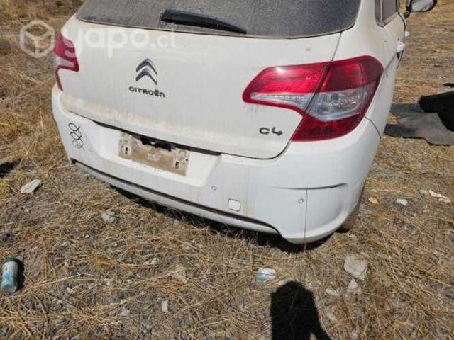 Parachoque trasero citroen c4 2014