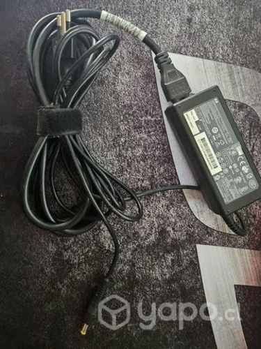 Cargador Hp (Punta Amarilla)