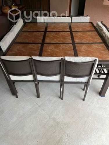 Comedor de terraza para 12 personas muy buen estad