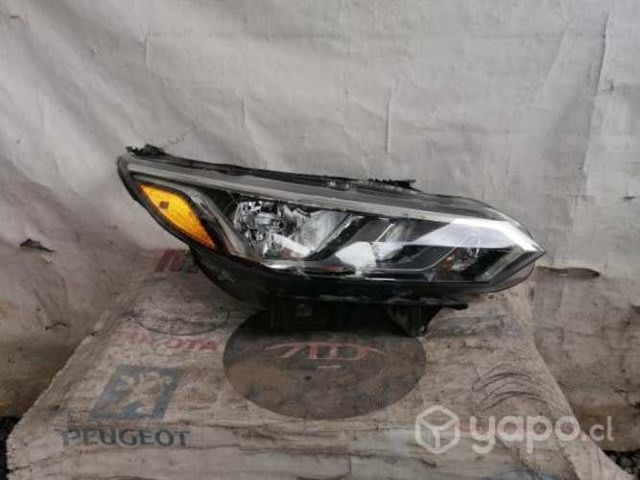 Foco óptico nissan sentra 21-22 original