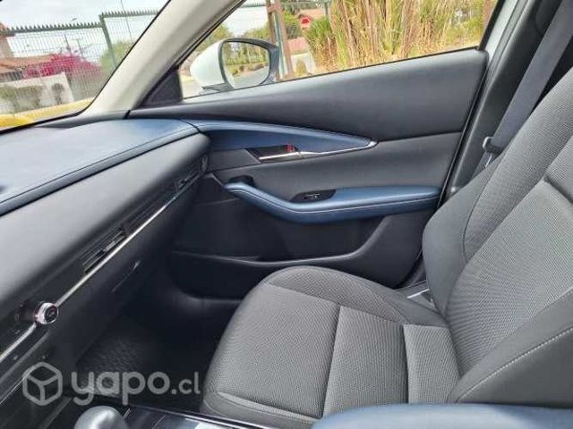 Mazda cx-30 v 2.0 6AT skyactive-G