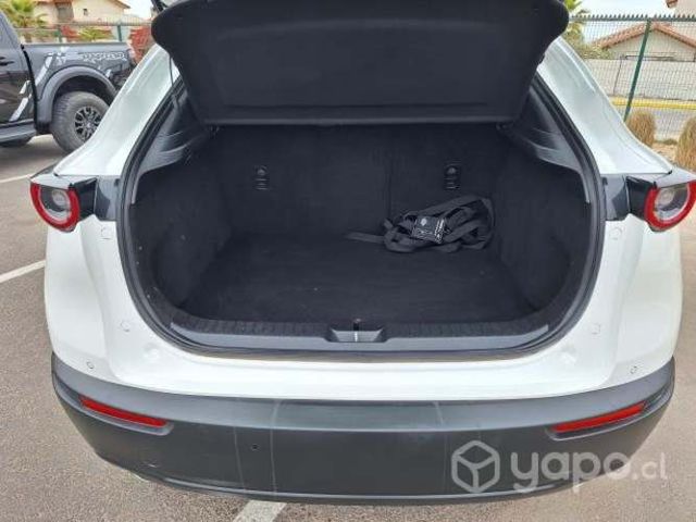 Mazda cx-30 v 2.0 6AT skyactive-G