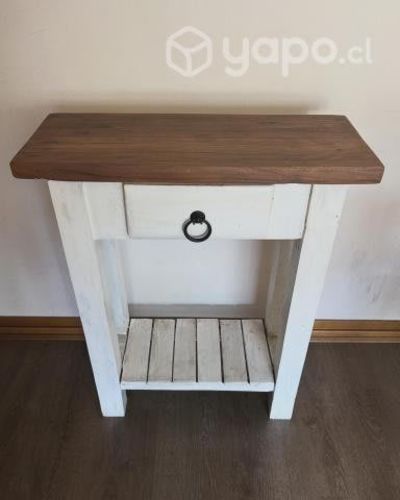 Mesa arrimo de madera