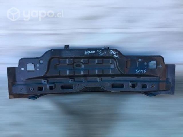 Panel trasero hyundai grand i10 2022