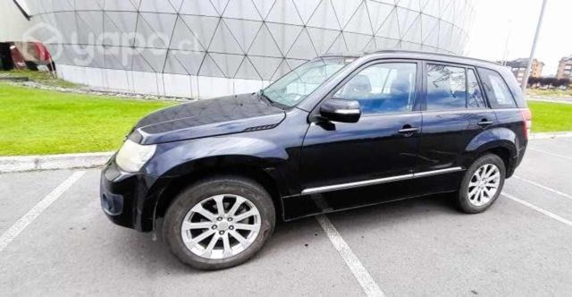 Suzuki grand nomade 2013