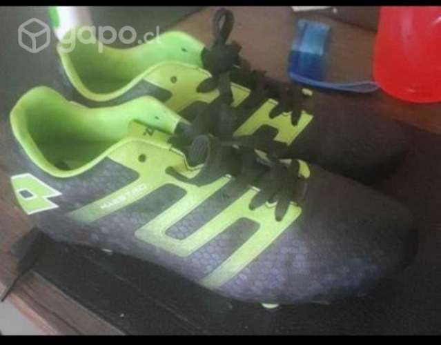 Zapato de fútbol un solo uso número 38