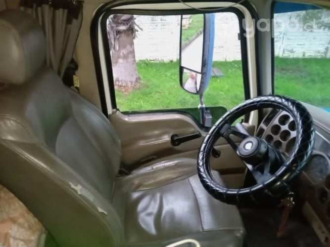 Se permuta mack vision