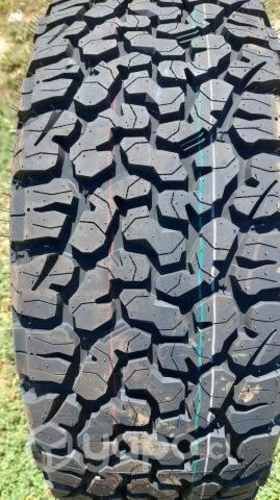 Neumáticos nuevos 265/70 R17 WIDEWAY