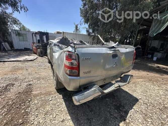 Caja cambio mitsubishi l200 2017 4x2 mec 2.4 diese