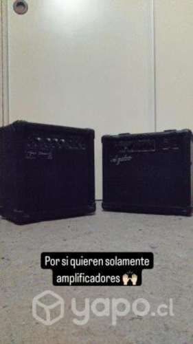 Guitarra electrica con amplificador