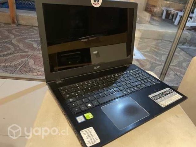 Notebook Acer Aspire E5-575G-752L (i7-7500U, GeFor