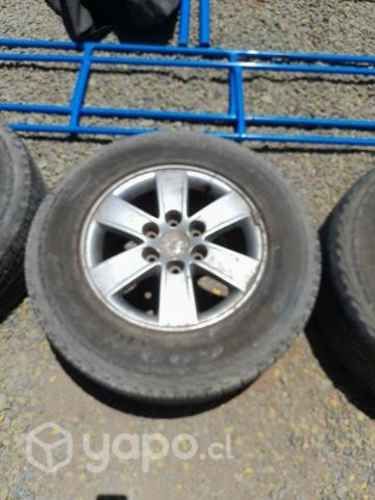 Llantas Mitsubishi L200
