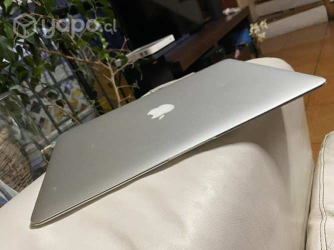 MacBook Air mid 2015